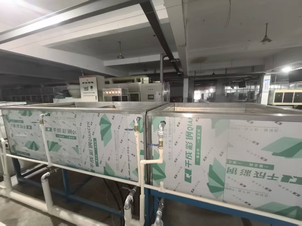 多槽超声波清洗机2